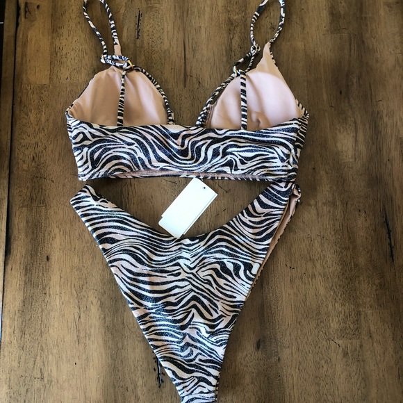 NWT L*Space Set - Picture 4 of 6